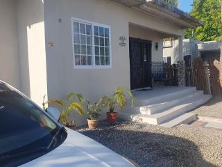 Mesmerize Guest House - 9