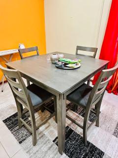 Oceanfront 3BR Comfort Apartment with AC, Wifi and Backup Power - Georgetown - 3