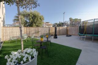 Sun Circle - Luxury Villa with Pool & View - 1