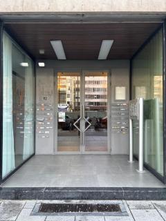 Spacious luxurious 1 bedroom stay in the city center - Amberes - 6