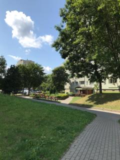 Słoneczny 2 pokojowy apartament z balkonem niedaleko Metra - Warsaw - 0