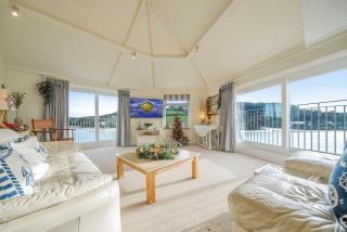 No 46 The Salcombe - 0