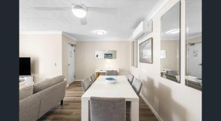 Alex Heads Beachfront Resort Living - 9