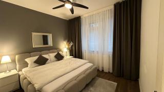 Stylish Apartment by Charles Bridge - 6