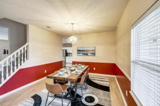 2 Mi to Arts and Design District Retreat with Yard - 5