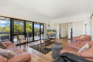 View Street Lake House - 9