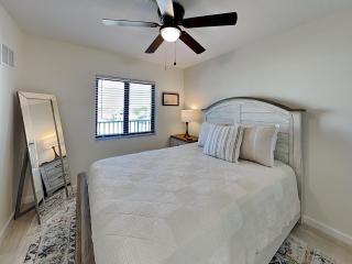 Seaside 304 - 8