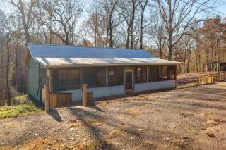 5 Mi to Sardis Lake! Relaxed Stay Near Outdoor Fun - 7