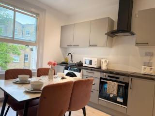 Bright Two Bedroom Flat in St Johns Wood - Londres - 4