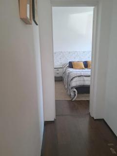 Excelente apartamento sobre la principal avenida - 2