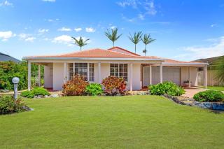 Nerissa on Newport - 0