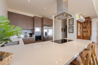 Spectacular New 2BR Condo with BBQ and Ocean views - 5