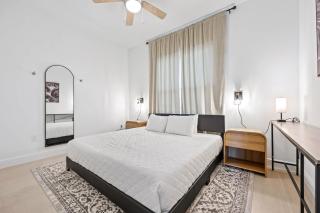 RIVER FLY-IN Luxury Condo w Views & Amenities RFI-1003 - 3