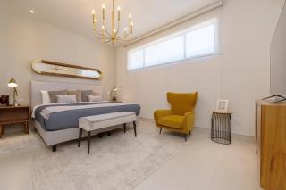 Stylish and Modern New 2BR Condo with Ocean Views - 5