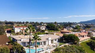 Vista by AvantStay Stunning Estate w Views of the Pacific Ocean Pool Spa - 4