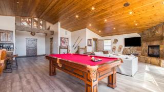 Lakefront Lodge by AvantStay Direct Access to Big Bear Lake Hot Tub Views - 6