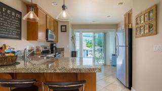 Moonlight by AvantStay Modern Home w Views Direct Access to Rockaway Beach - 2