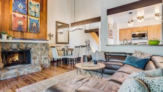 Pinegrove by AvantStay Beautiful Villas Condo just outside Tahoe City - 7