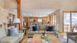 Telemark Luxury Retreat by AvantStay Stunning Views w Hot Tub Theatre Room and Pool Table - 1