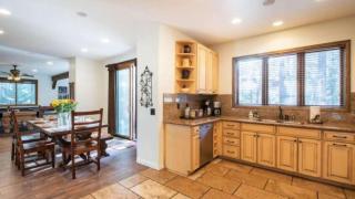 Big Bear Castle by AvantStay Private Home in Great Big Bear Location w Hot Tub - 1