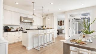 Crystal Cove by AvantStay Gorgeous Charming Newport Home - 9