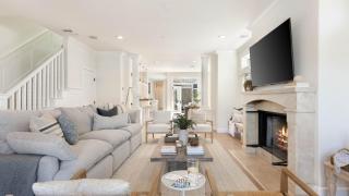 Crystal Cove by AvantStay Gorgeous Charming Newport Home - 8