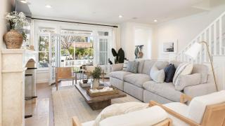 Crystal Cove by AvantStay Gorgeous Charming Newport Home - 2