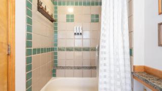 Lulu City 4B by AvantStay Beautiful Condo 100 yards from Lift 7 Permit :3639 - 3