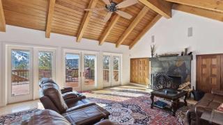 Views at Wolf Lodge by AvantStay Magnificent Views w Hot Tub Sauna Games - 5