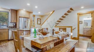 Arroyo by AvantStay Peaceful Mountain Townhouse w Large Private Balcony - 8