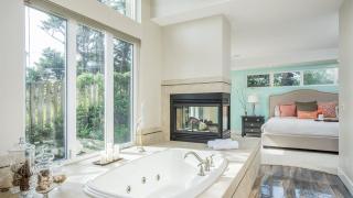 Villa Manzanita by AvantStay Hot Tub 1 Block to BeachTown Chefs Kitchen - 9