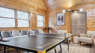 Brookshore by AvantStay Relaxing Backyard Creek 10mins from Pigeon Forge - 7