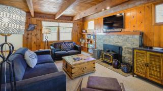 Aster by AvantStay Classic Kings Beach Cottage In The Of North Shore - 6