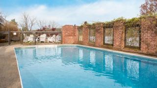 River House by AvantStay Historic Secluded Estate on the Hudson River w Pool Sleeps 24 - 9