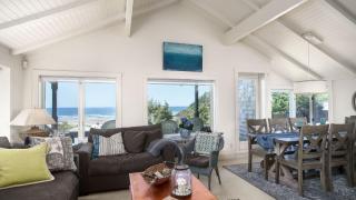 Chapman Cove by AvantStay Gorgeous Beach Bungalow w Sauna - 5