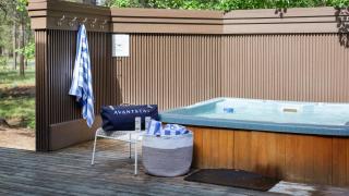 Skylight by AvantStay Elevated Mountain Home w Hot Tub Billiards Large Patio - Sunriver - 8