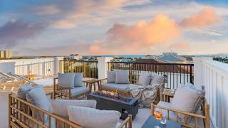 Rendezvous by AvantStay Modern Haven w Game Room Roof Top Pool Close to Beach - 9