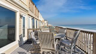 Destiny on the Sand by AvantStay Direct Beach Access Bbq on Large Ocean Facing Patio - 8