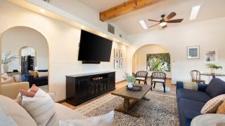 Sleeps 20 Architectural Mansion w Pool Indoor Tennis Court Game Room Starlight Estate by AvantStay - 2