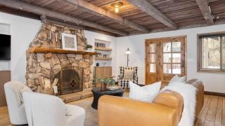 Koda by AvantStay Big Bear Cabin w Hot Tub - Big Bear Lake - 7