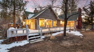 Koda by AvantStay Big Bear Cabin w Hot Tub - Big Bear Lake - 5