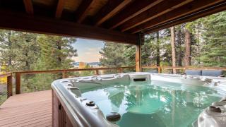 Redwood by AvantStay Secluded Cabin w Views Spa 5mins to NorthStar - 0