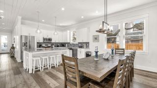 Clear Sky by AvantStay Sleeps 20 5 Min Walk to the Beach - 6