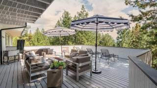 Big Sky by AvantStay Mountain Home w Great Views Hot Tub Al Fresco Dining - Bend - 2