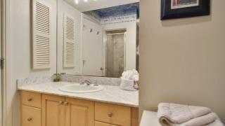 Trumans Hideaway by AvantStay Great Location w Patio Outdoor Dining BBQ Shared Pool Week Long Stays - 1