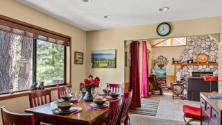 Beautifully Remodeled Kitchen Peaceful Mountain Views Sutter by AvantStay - 5