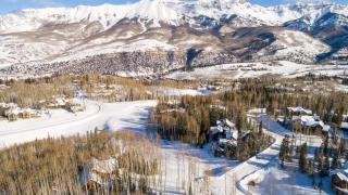 Snowdrift Cabin by AvantStay Breathtaking Home w Prime Ski Access - 6