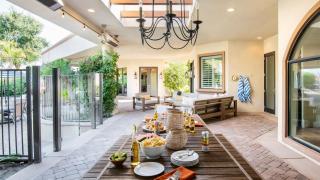 Villa Verbena by AvantStay Expansive Estate w B-ball Court PoolSpa Entertainers Yard - 2