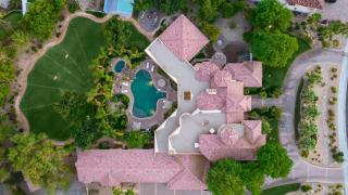 Villa Verbena by AvantStay Expansive Estate w B-ball Court PoolSpa Entertainers Yard - 8