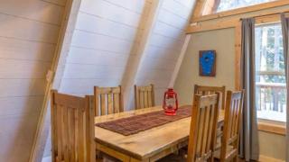 Zephyr by AvantStay Stylish Modified A Frame w Access To Tahoe Donner - 8